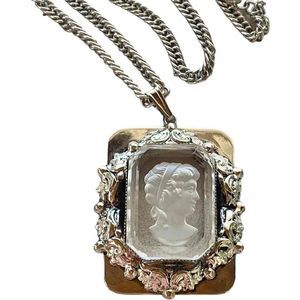 Vintage Ornate Cameo Pendant Necklace Intaglio Cameo Silvertone Rose Detail